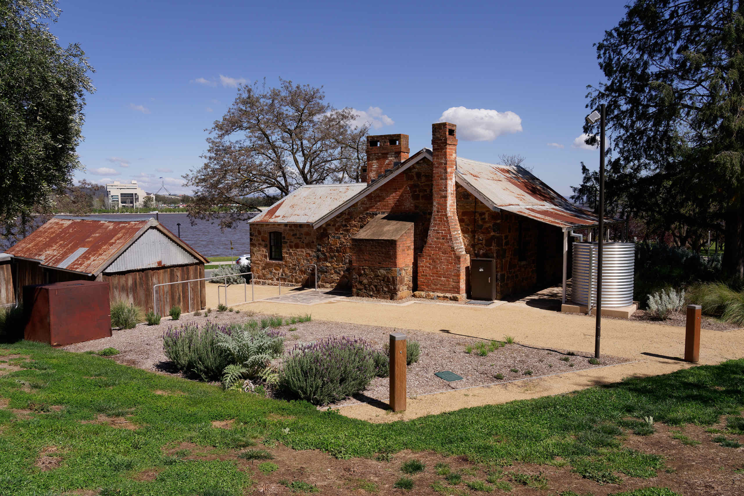 Blundells Cottage